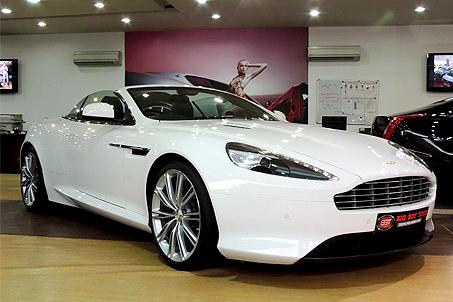 Aston martin  Virage